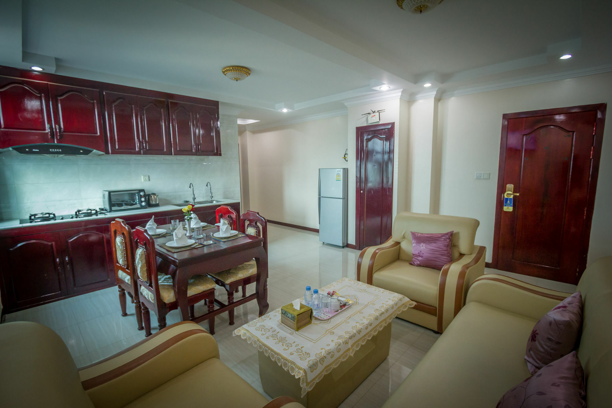 Good Luck Day Hotel & Apartment Phnom Penh Exterior foto